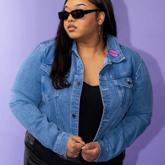 Cakeworthy Bratz Cropped Denim Jean Jacket Size 4XL - Picture 2 of 10